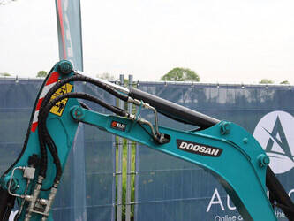 2021-doosan-dx19-1455784-47349571