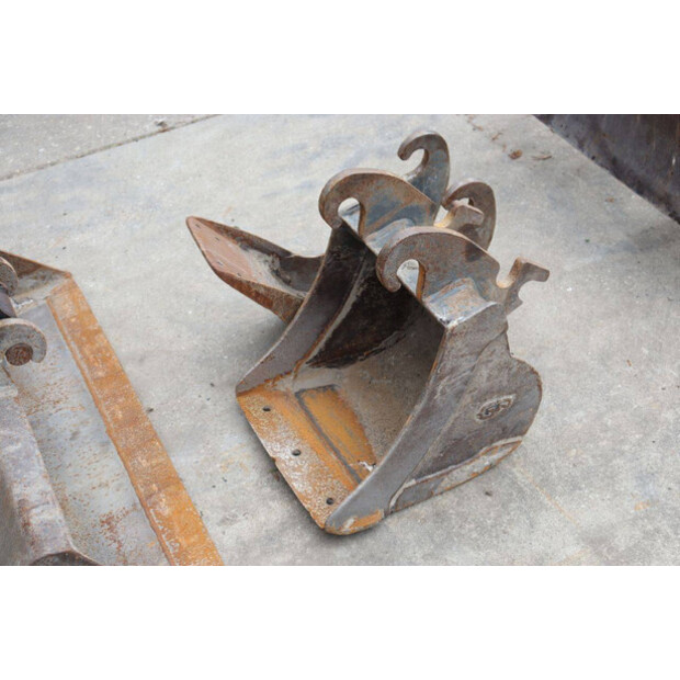2021 Doosan DX19-47349576