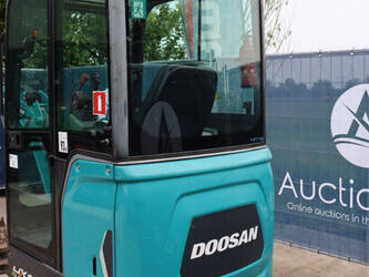 2021-doosan-dx19-1455784-47349590