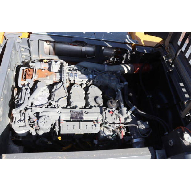 2016 ليبهير R936 LC-47350070