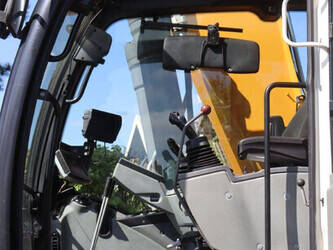 2016-liebherr-r936-lc-47350075