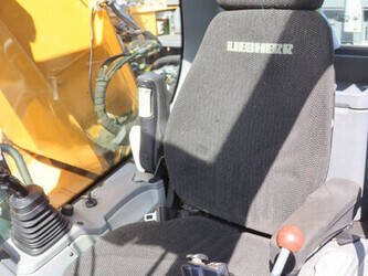 2016-liebherr-r936-lc-47350076