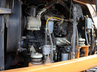 2012-case-wx95-47350140