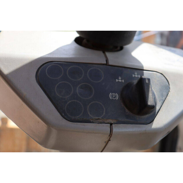 2012 CASE WX95-47350155