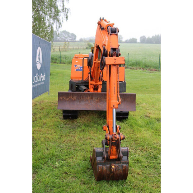 TAKEUCHI TB250-47350405