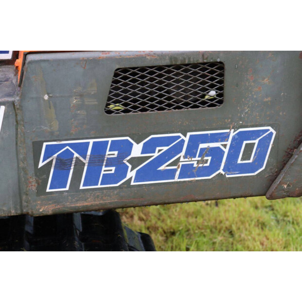 TAKEUCHI TB250-47350419