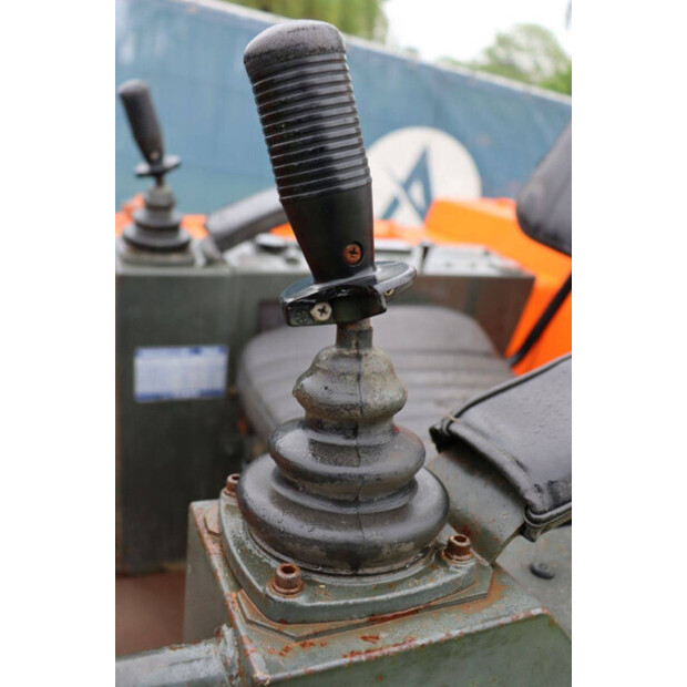 TAKEUCHI TB250-47350427