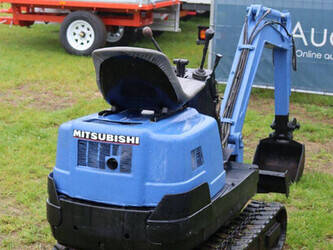 mitsubishi-me085-47350533