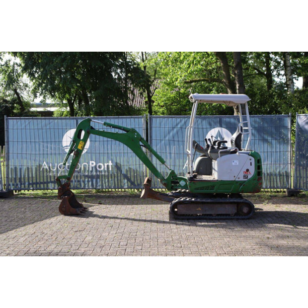 2017 TAKEUCHI TB216-47350649