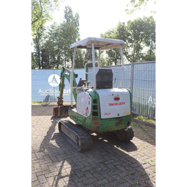 2017 TAKEUCHI TB216-47350651