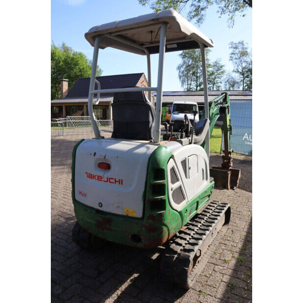 2017 TAKEUCHI TB216-47350653