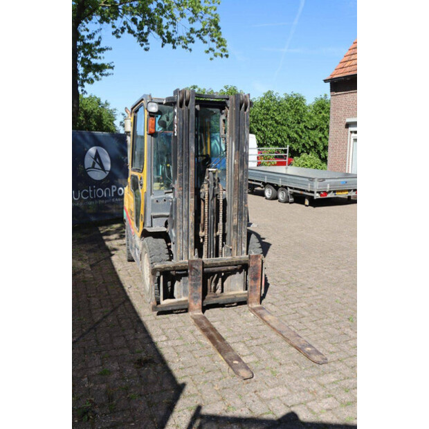 2006 TCM FHD25T3-47350782