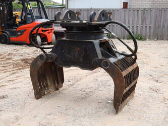 2009-jcb-sg-300-47350971