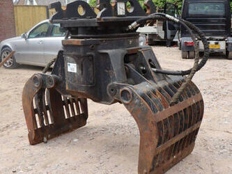 2009-jcb-sg-300-47350975