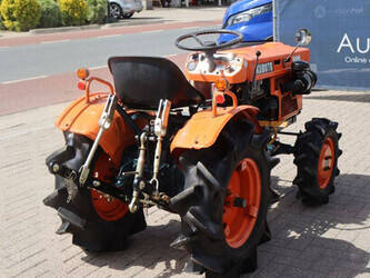 kubota-b7001-1455825-47351022