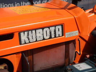 kubota-b7001-1455825-47351029