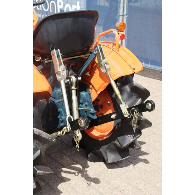 كوبوتا B7001-47351032