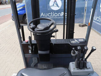 2011-toyota-7fbest15-1455829-47351169