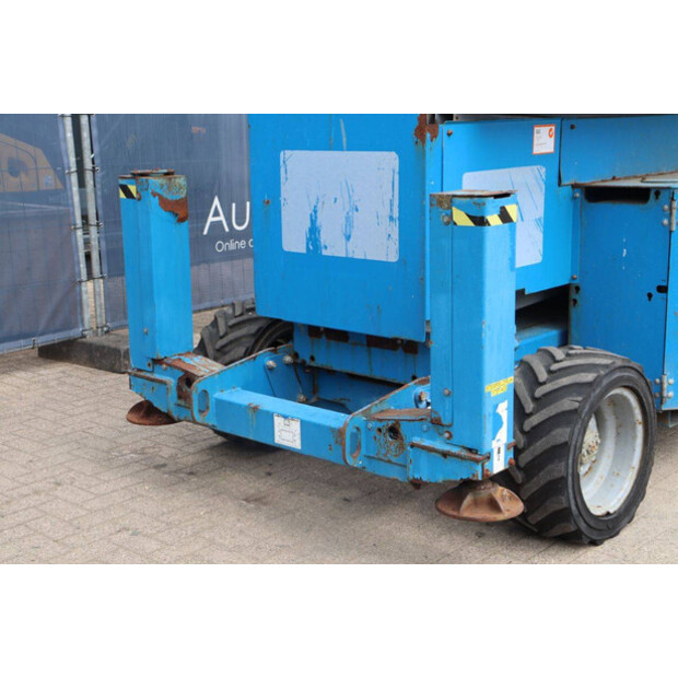 2012 Genie GS-4069-47351313