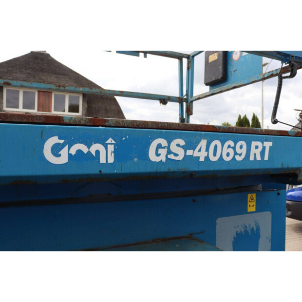 2012 Genie GS-4069-47351321