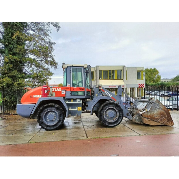 2016 Atlas L160-47351443