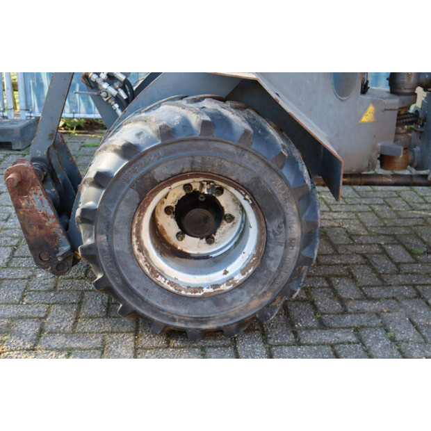 2011 GiANT V452T-47351701