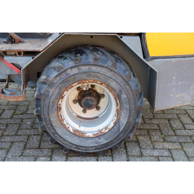 2011 GiANT V452T-47351702