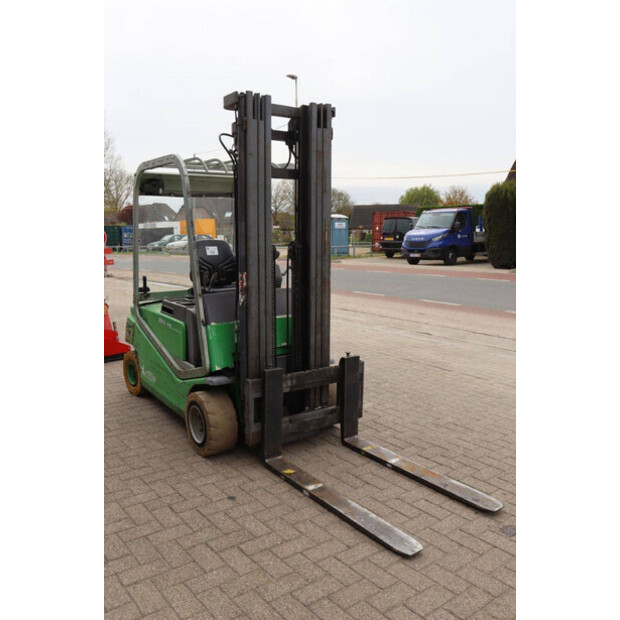 2001 Cesab Blitz 420-47352250