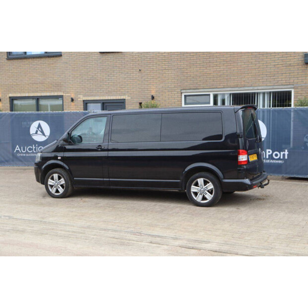 2011 Volkswagen Transporter T5-47352574
