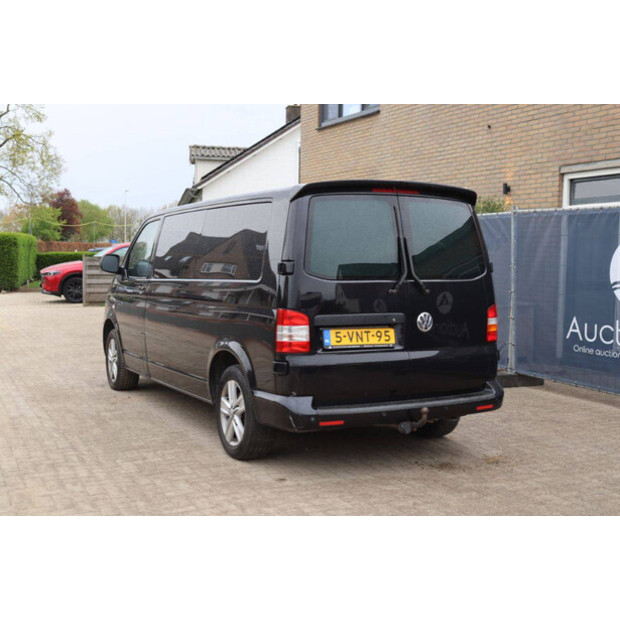 2011 Volkswagen Transporter T5-47352575