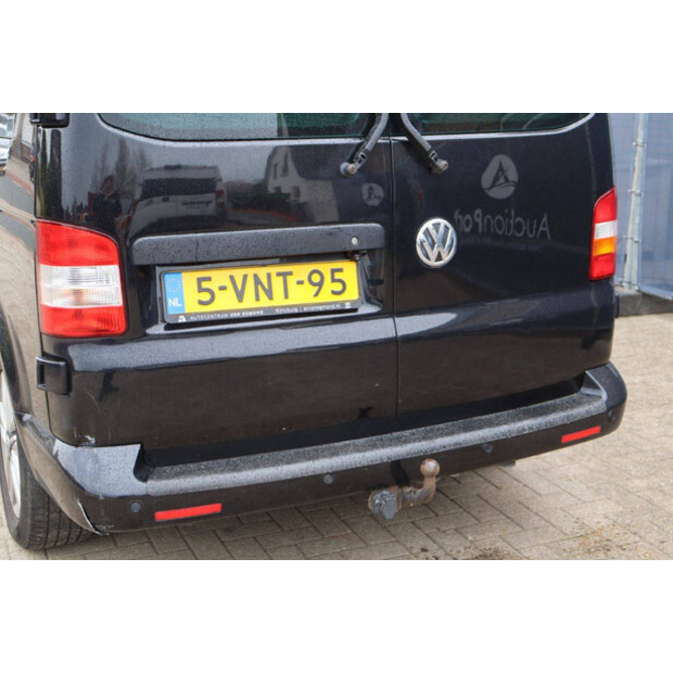 2011 Volkswagen Transporter T5-47352585