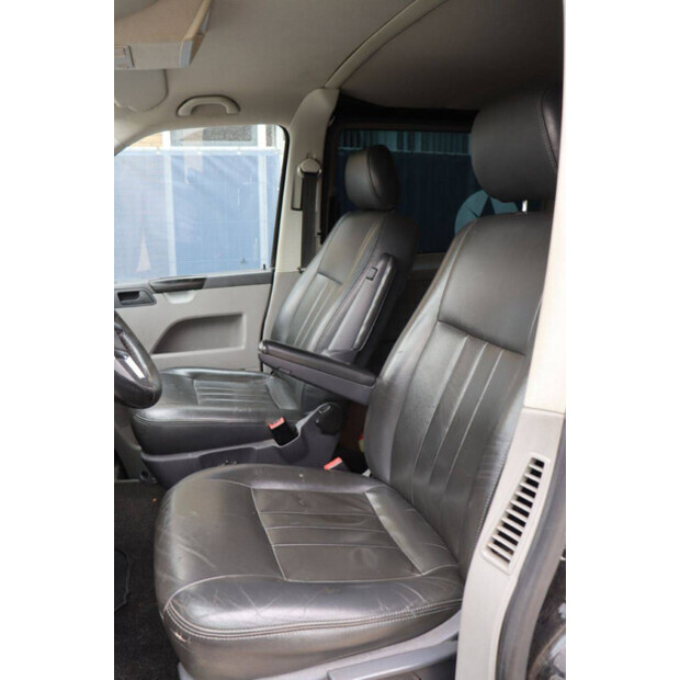 2011 Volkswagen Transporter T5-47352590