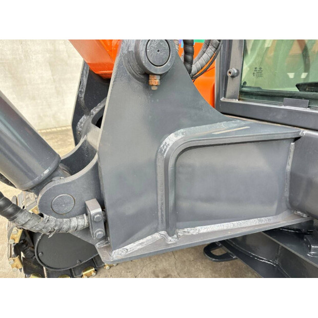 2020 دووسان DX55-9CN-47352818