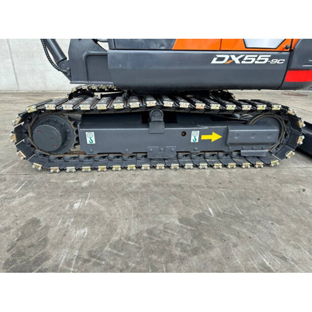 2020 دووسان DX55-9CN-47352820