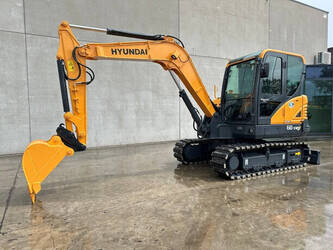 Image for EXCAVATORS 2016 Hyundai R60VS