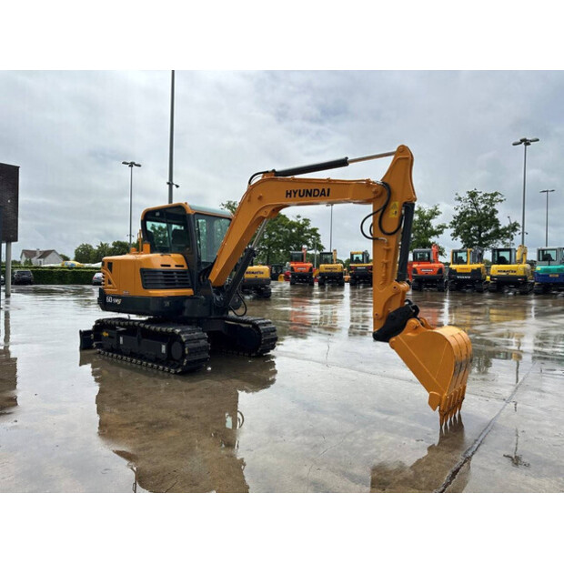 2016 Hyundai R60VS-47352847