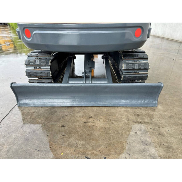 2016 Hyundai R60VS-47352867