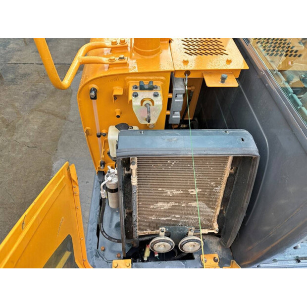 2016 Hyundai R60VS-47352876