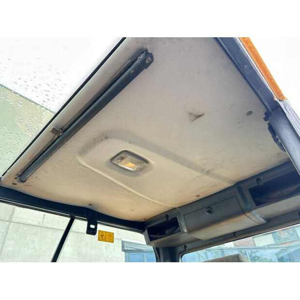 2016 Hyundai R60VS-47352878