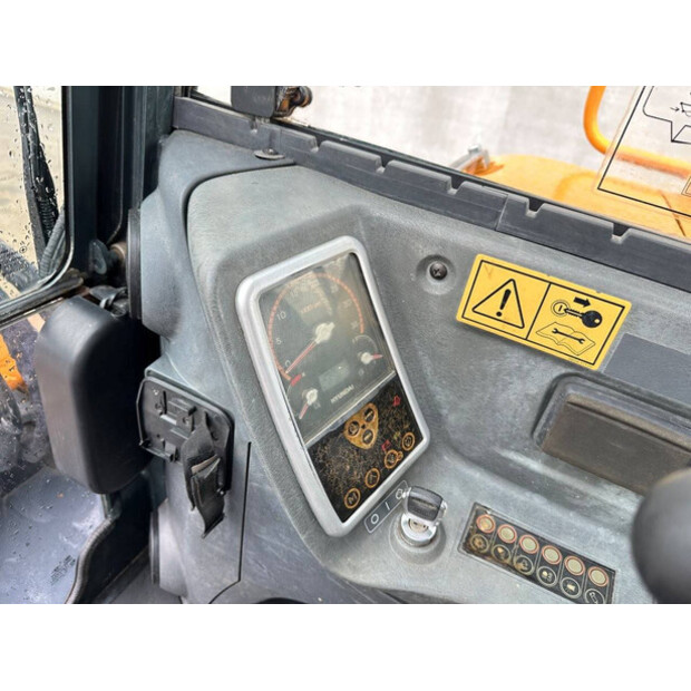 2016 Hyundai R60VS-47352880