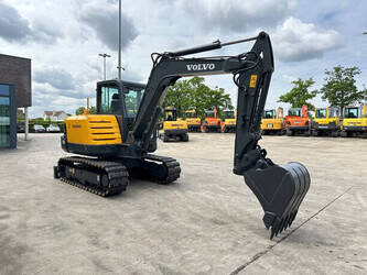 2014-volvo-ec60c-1455879-47352889