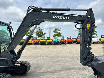 2014-volvo-ec60c-1455879-47352900