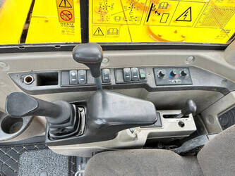 2014-volvo-ec60c-1455879-47352921