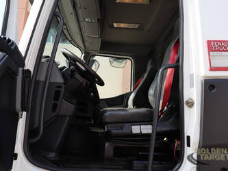 2017-renault-k440-1455904-47356180