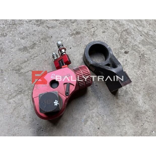ITH CX18-47360710