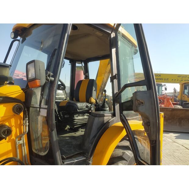 2018 JCB 3DX SUPER-47361403