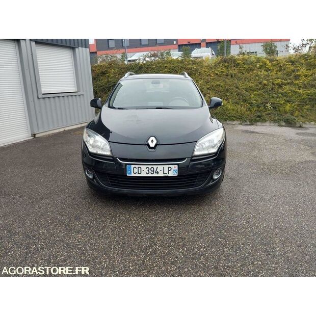 2012 رينو Megane-47367305