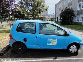 1999-renault-twingo-1455952-47367399