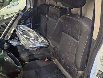 2011-citroen-berlingo-1455543-47367695