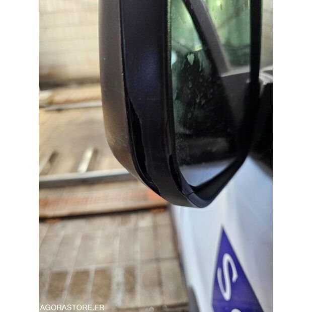 2011 سيتروين BERLINGO-47367766
